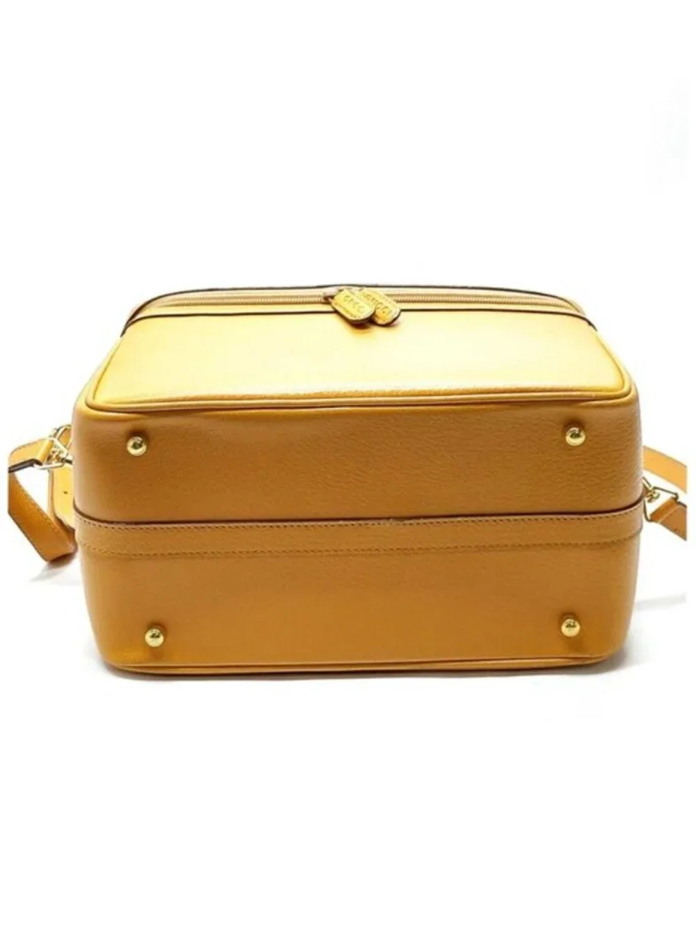 Authentic Vintage Gucci Bamboo Handle Gold Leather Vanity Case Shoulder Bag